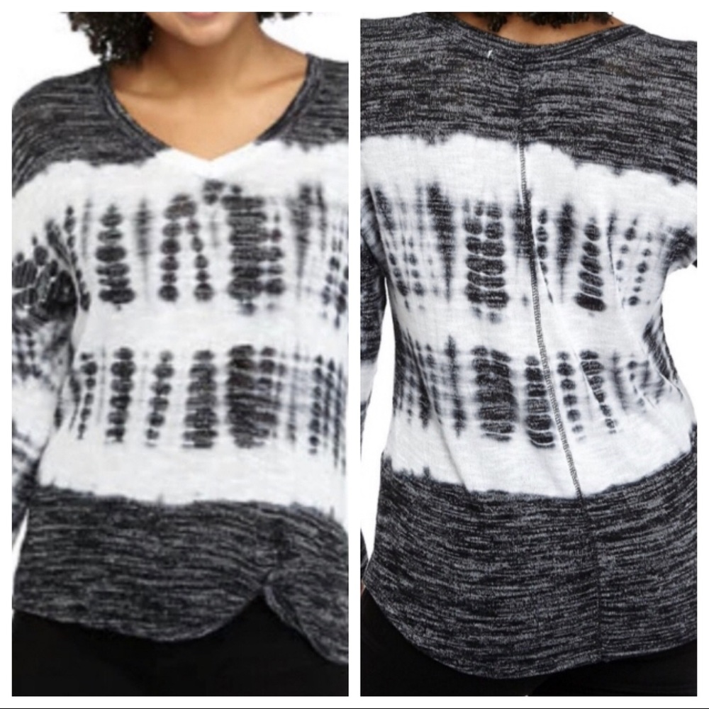 Chance or Fate Black and White V-Neck Sweater